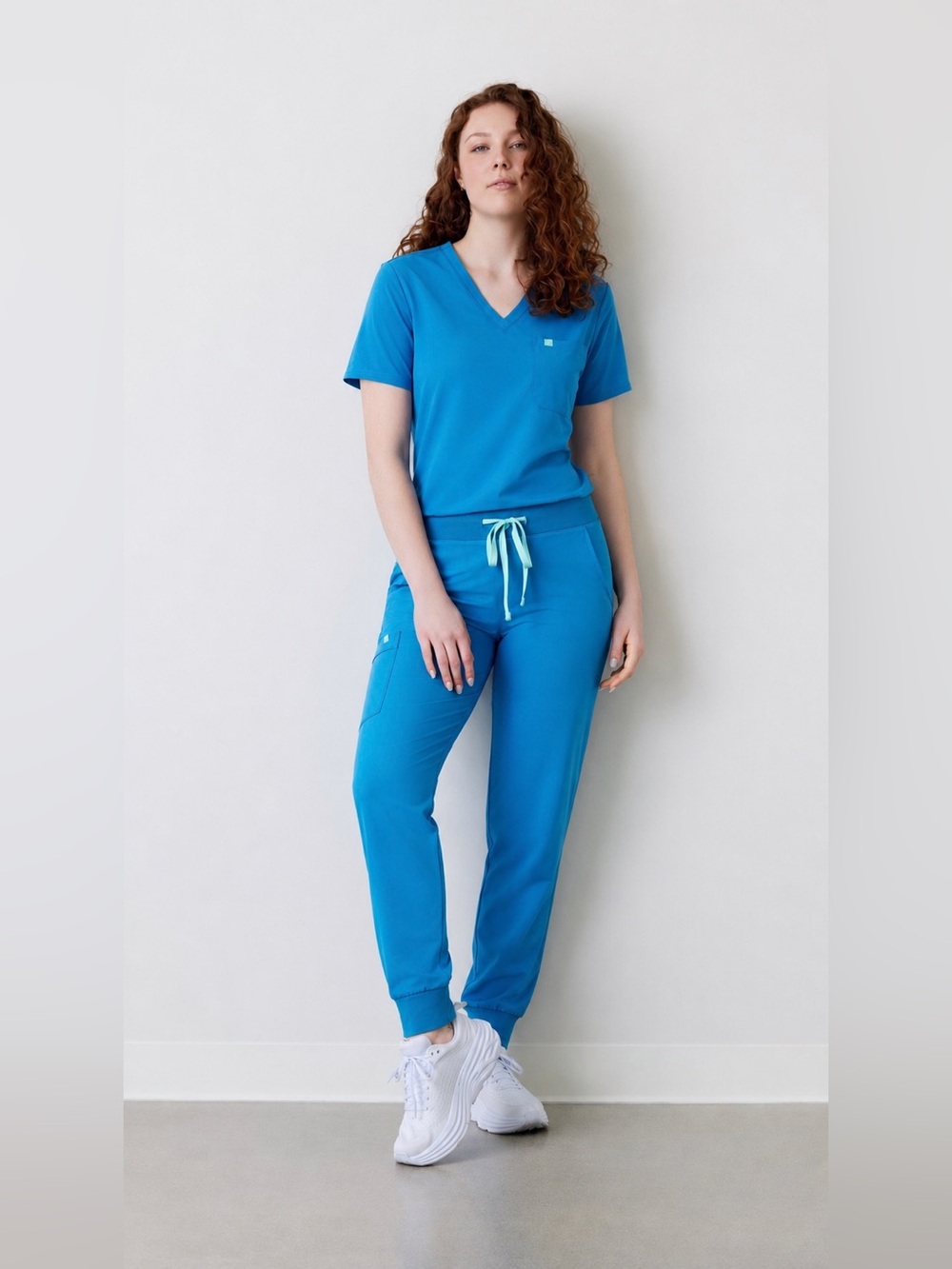 Garde Malade Scrub Set - Size Medium